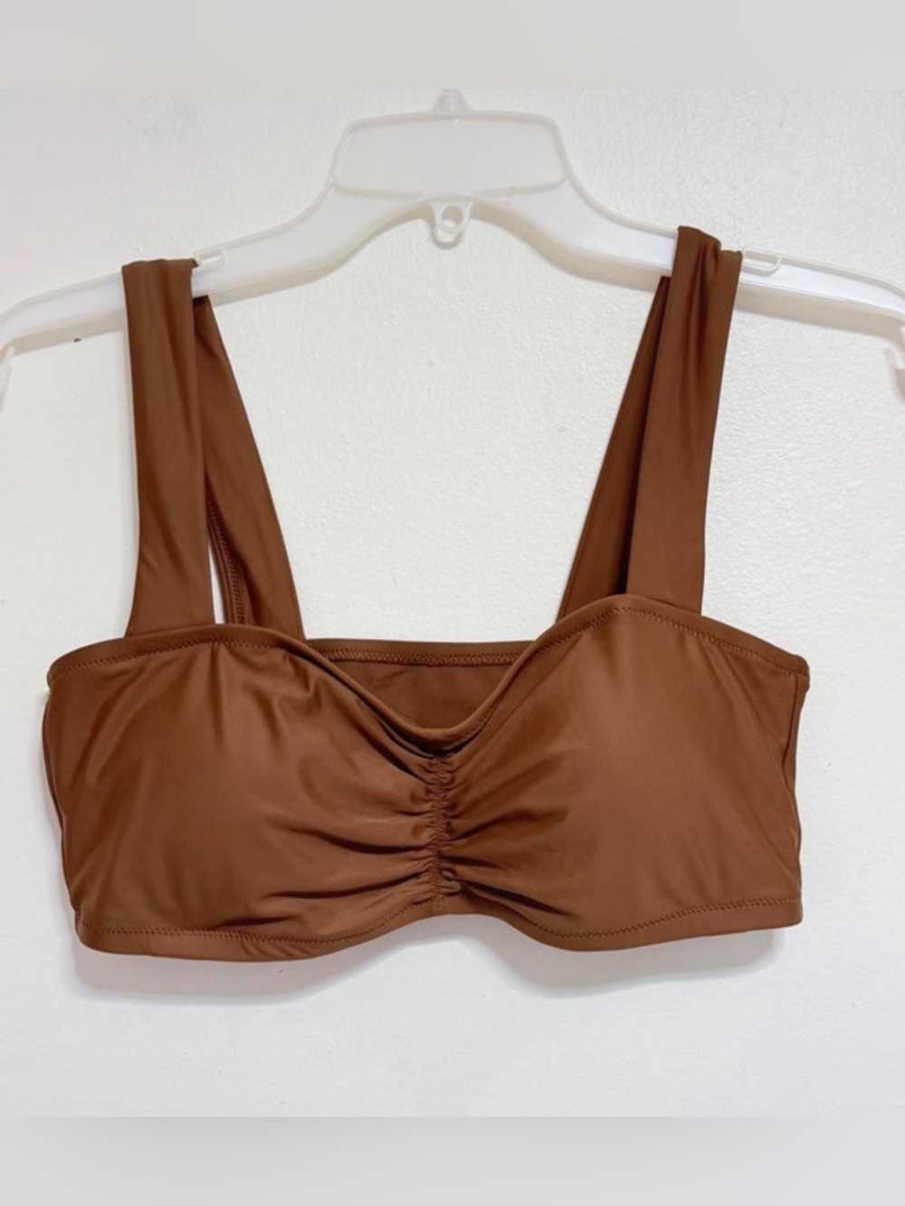Aerie Ruched Wide Strap Bandeau Bikini Top
New with tags!